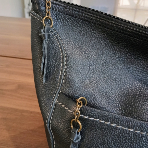 The Sak Black Leather Shoulder Bag - Picture 4 of 11